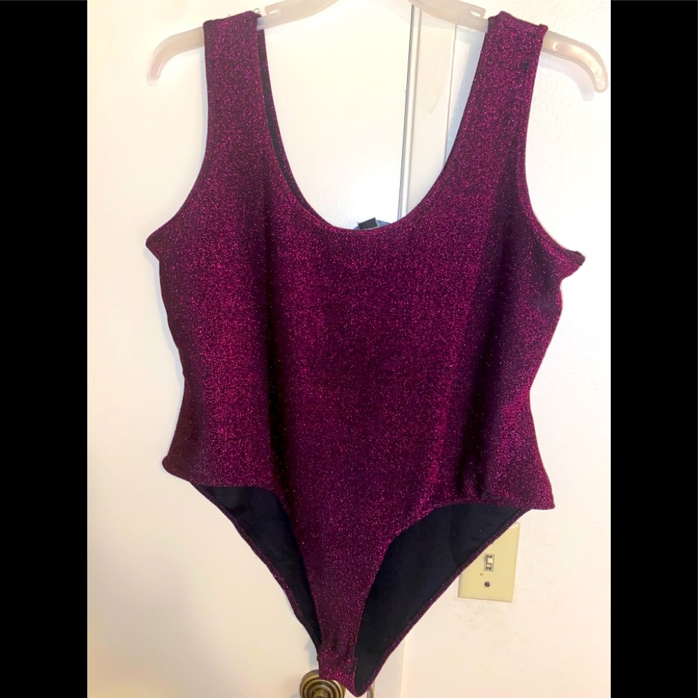 NWT 🎆 Berry Body Suit 3x